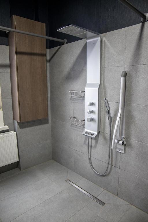 Hotel Guzy 利尔 外观 照片